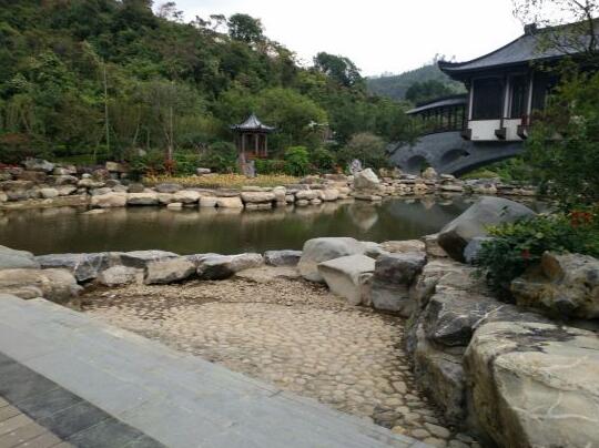 惠州中海汤泉度假村温泉池