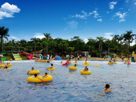 台山康桥温泉度假村水上乐园