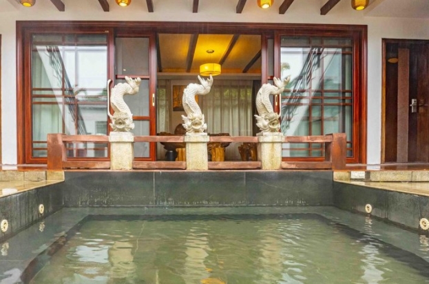 河源和平热龙温泉度假村水上七房二厅别墅