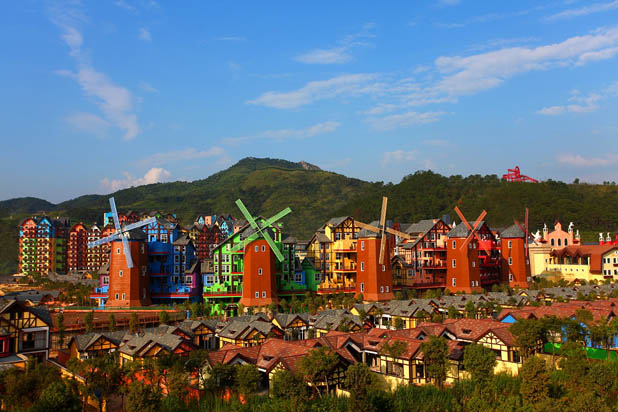 河源巴伐利亚庄园　山水间的童话温泉养生小镇