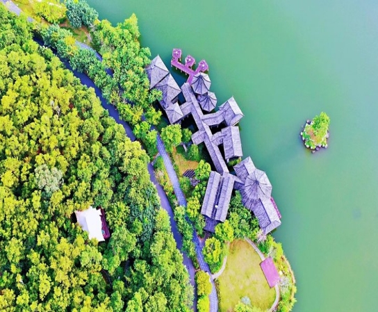 惠州中海汤泉酒店　千年苏东坡诗境里的东方温泉美学