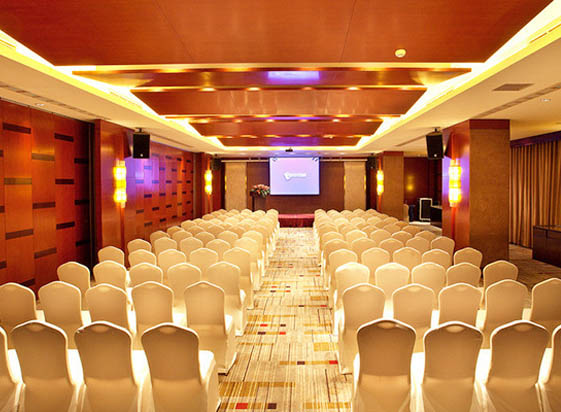 勤天熹乐谷温泉度假酒店夏天避暑  冬天享受温泉养生