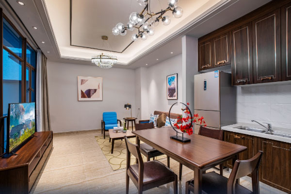 金叶子温泉花园别墅  私家泡池+萤火虫营地+水上乐园+烧烤炉