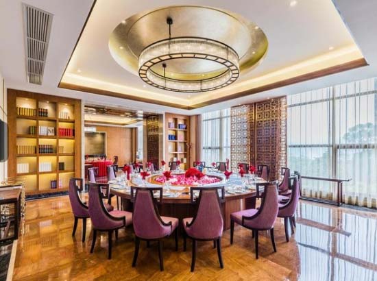 三英温泉度假酒店  养生保健  亲朋好友聚会