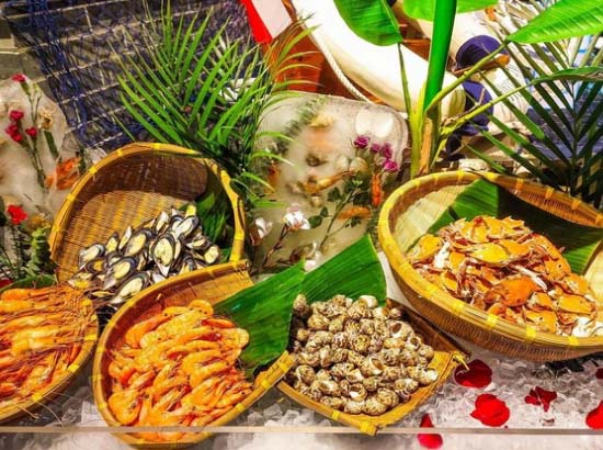 三英温泉度假酒店  养生保健  亲朋好友聚会