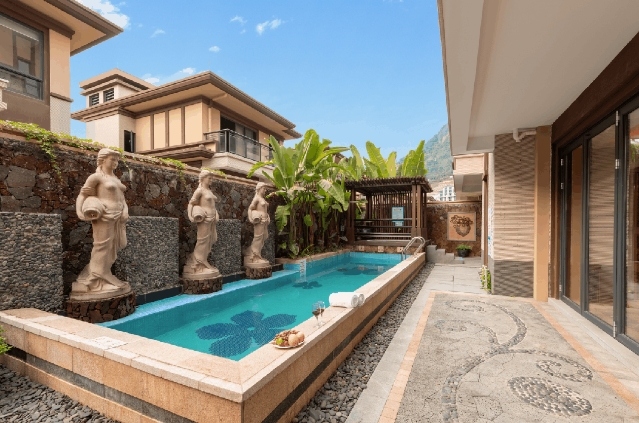 广州三英温泉度假酒店  五一节奥特曼来袭  一起田园撒野